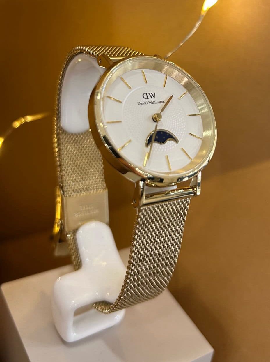 Daniel Wellington erlojua 6 · Reloj Daniel Wellington en Disdira Bitxitegia, Azpeitia